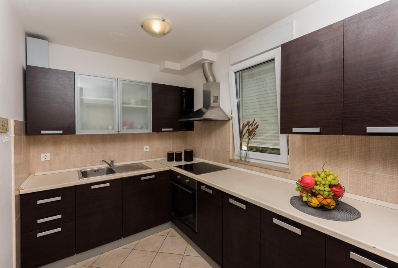 Apartment Sea View In Makarska, Free Parking Exteriér fotografie